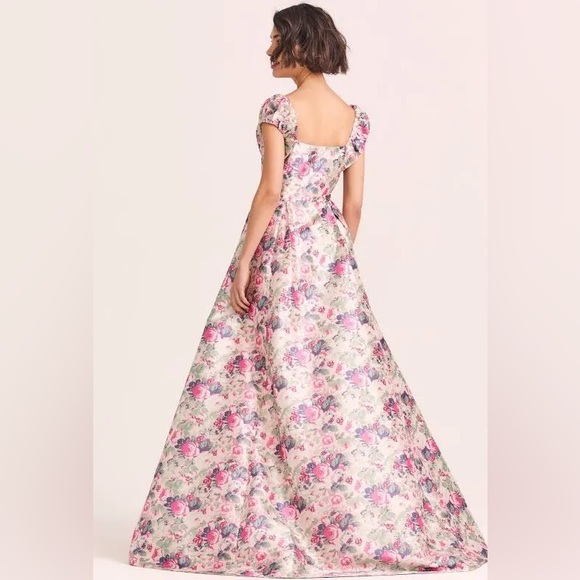 LOVESHACKFANCY new with tags Glivery Dress in Veiled Kiss size 0 - Picture 4 of 13